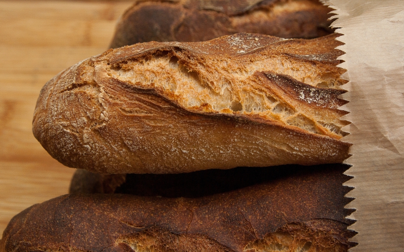 boutique-LA COLLE SUR LOUP-min_dish-food-baking-cuisine-bread-bakery-399077-pxhere.com